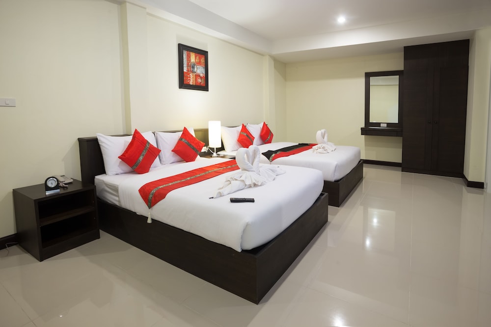 The Elegant Patong 5/18