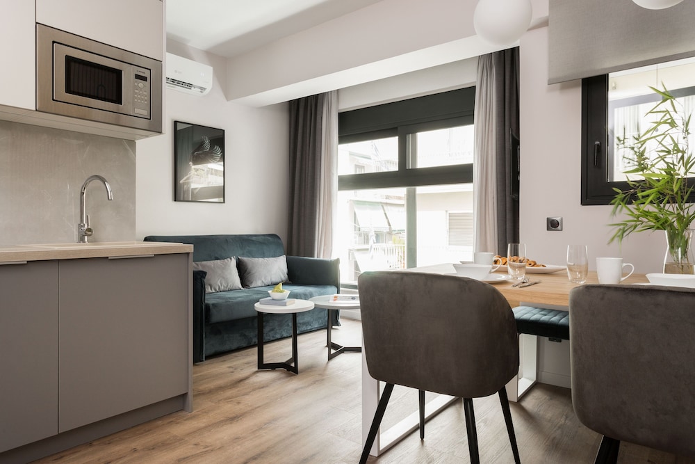 LUX&EASY Athens Downtown Apartments 37/50