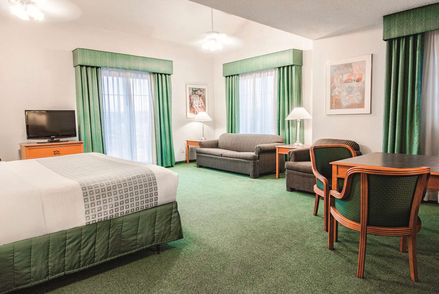 Baymont by Wyndham Indianapolis Airport Lynhurst 14/31