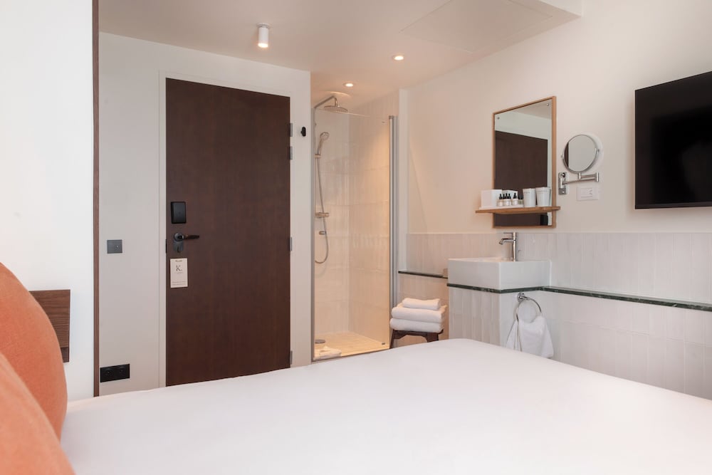 غرفة قياسية بسرير مزدوج، Hotel Lampika 2/5