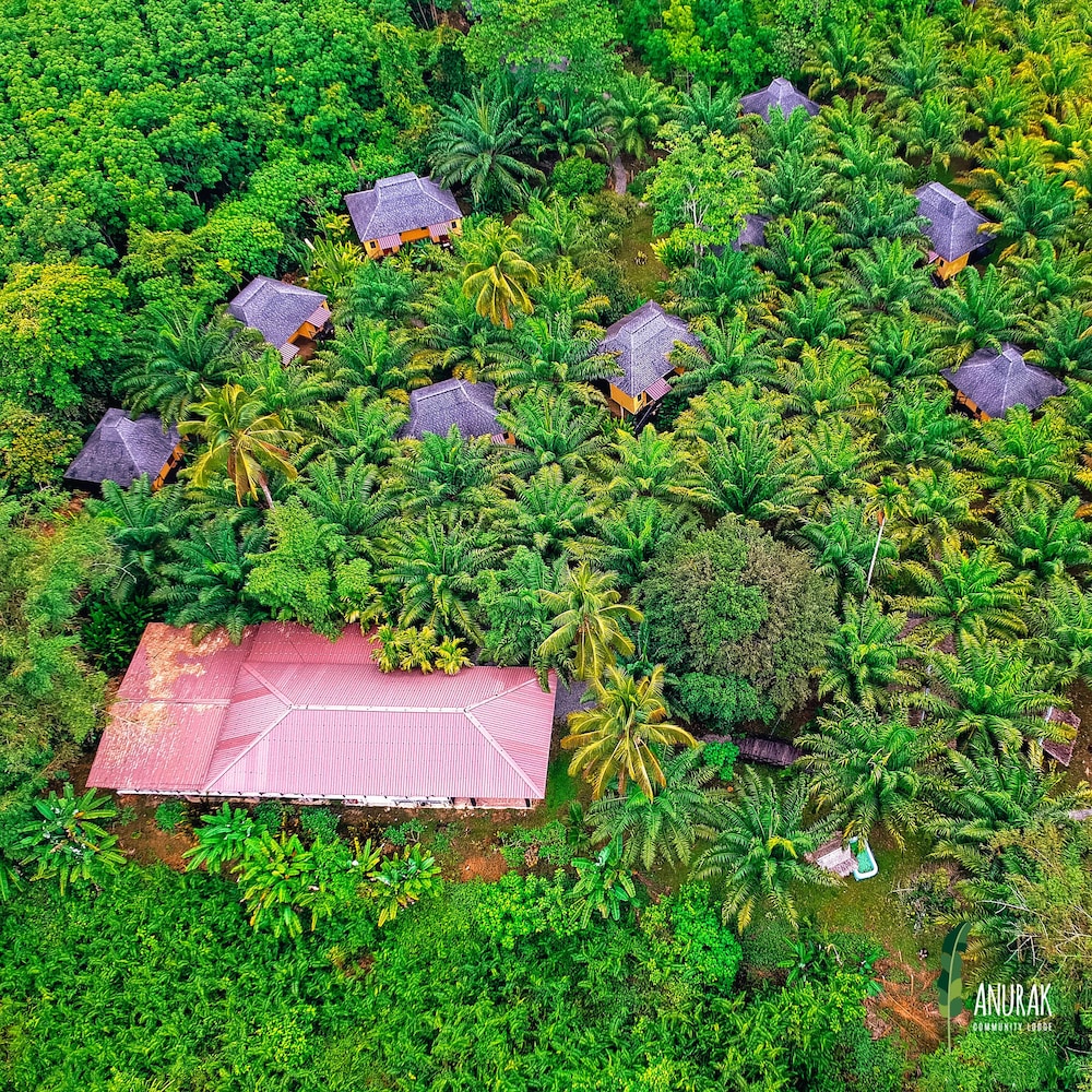 Anurak Community Lodge 45/52