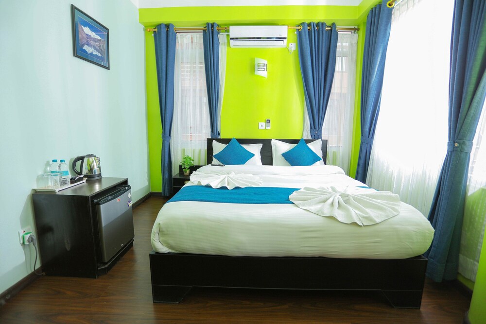 Hotel Access Nepal 24/70