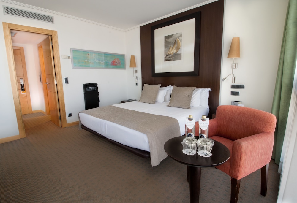 Abba Playa Gijon Hotel 4/32