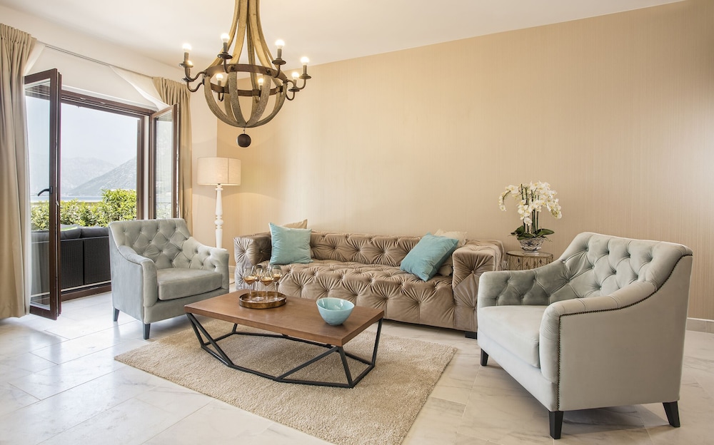 Huma Kotor Bay Hotel & Villas 45/79
