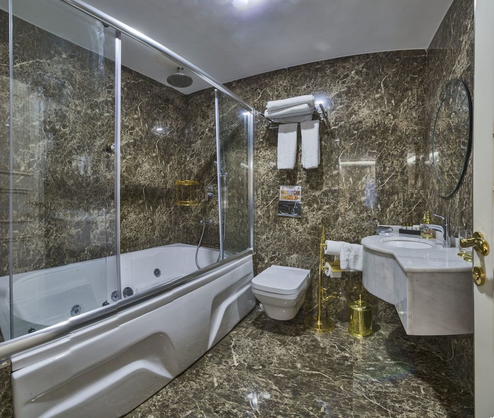 Glorious Hotel Istanbul 57/58