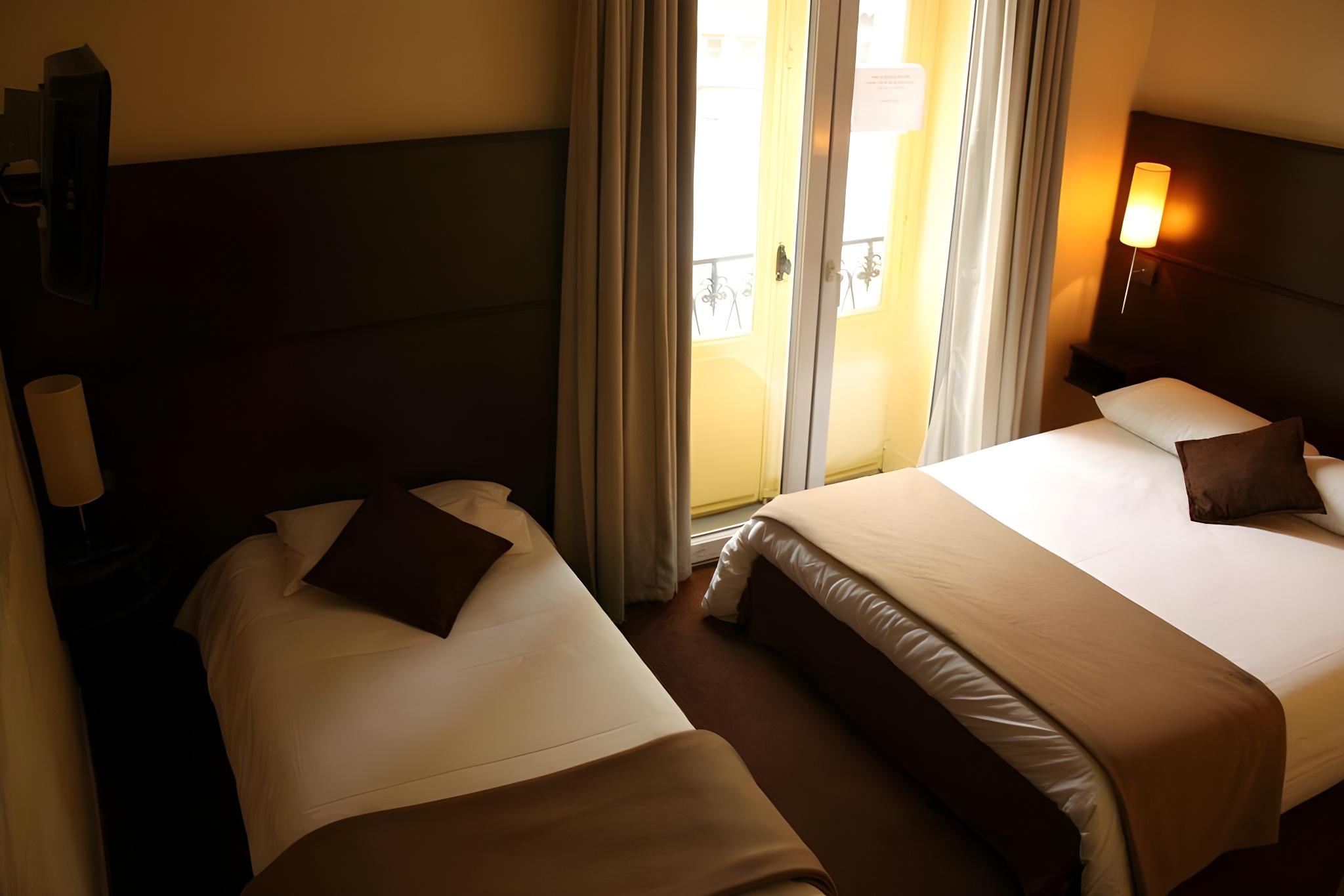 Classic, Triple, Double Bed