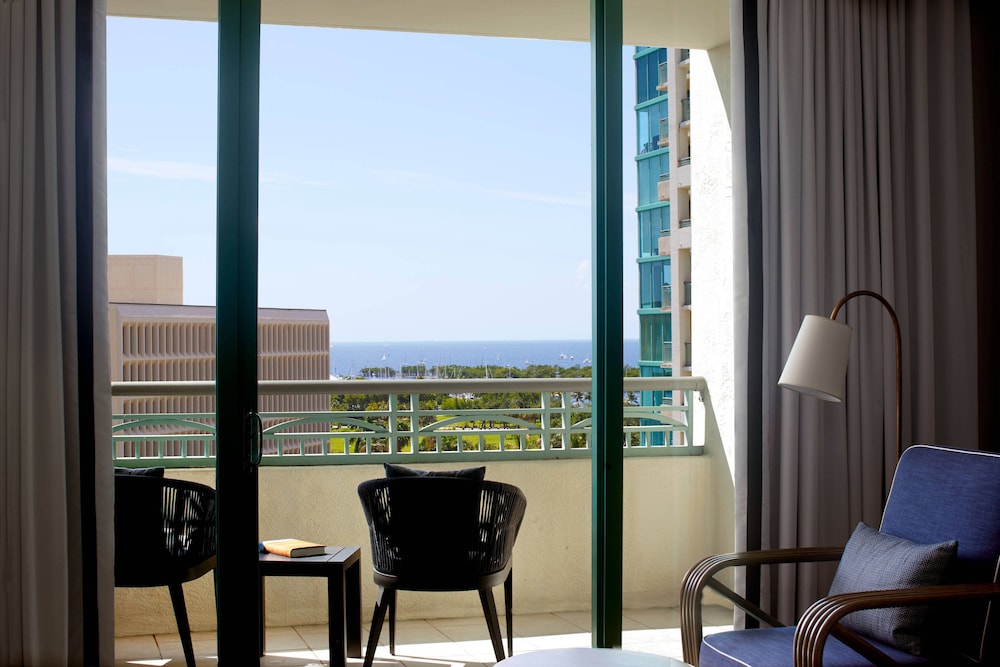 The Ritz Carlton Coconut Grove Miami 23/47