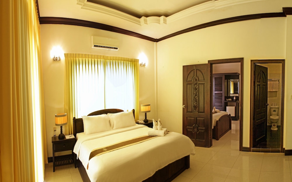 THE VILLA SOK SAN SQUARE 16/50