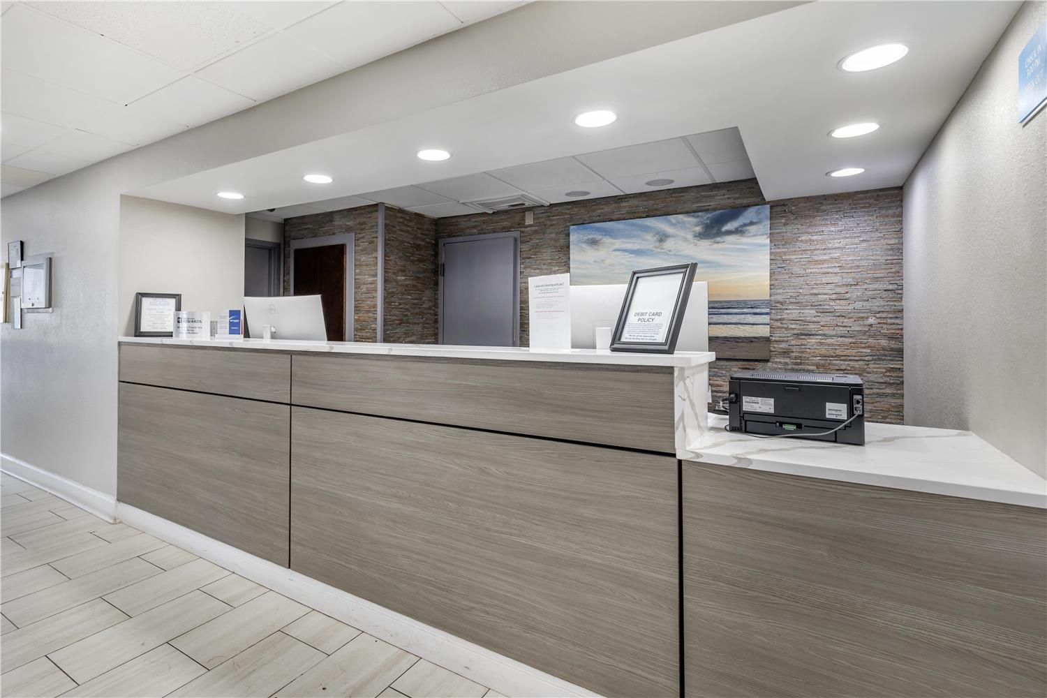 Best Western Salisbury Plaza 2/17