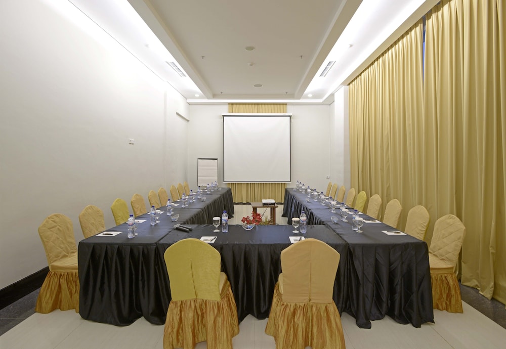 The Sahira Hotel 31/40