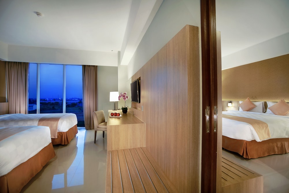Grand Tan Banjarmasin Hotel & Convention Center 24/47