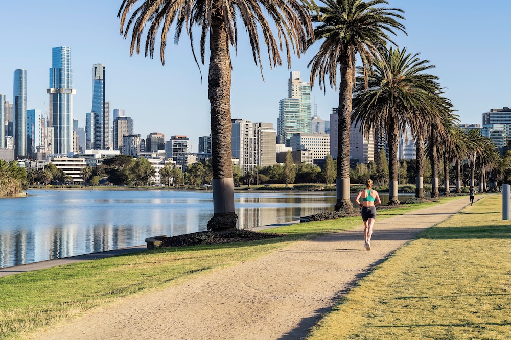 Tyrian Serviced Apartments Melbourne 38/48