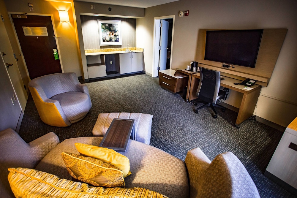Courtyard by Marriott Memphis East/Bill Morris Parkway 18/46