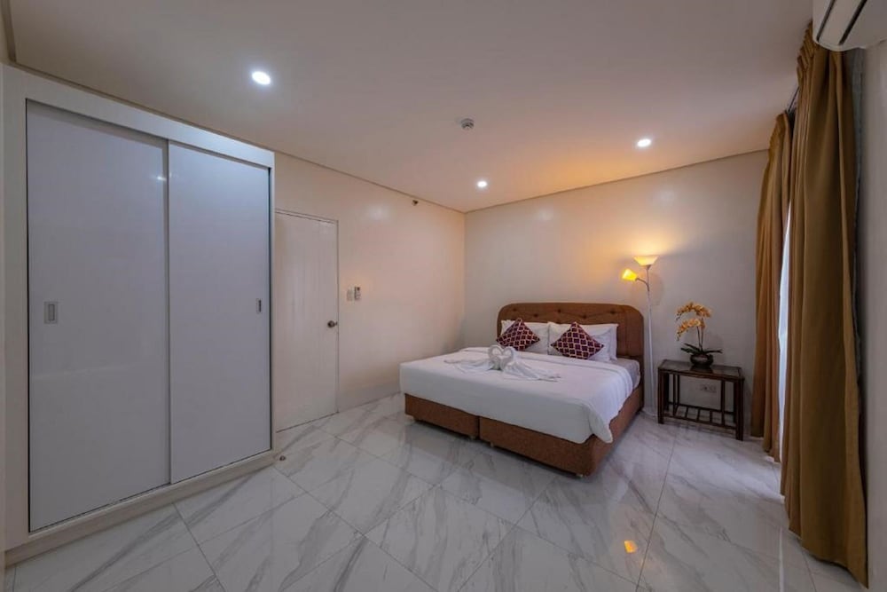 PRESIDENTIAL, STUDIO, SUITE