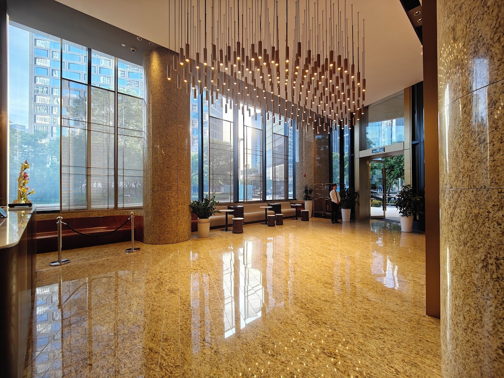 Qianhai Service Apartment 8/17