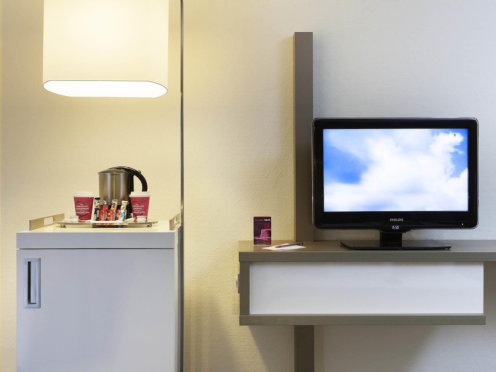 Mercure Avignon Centre Palais des Papes Hotel 60/70