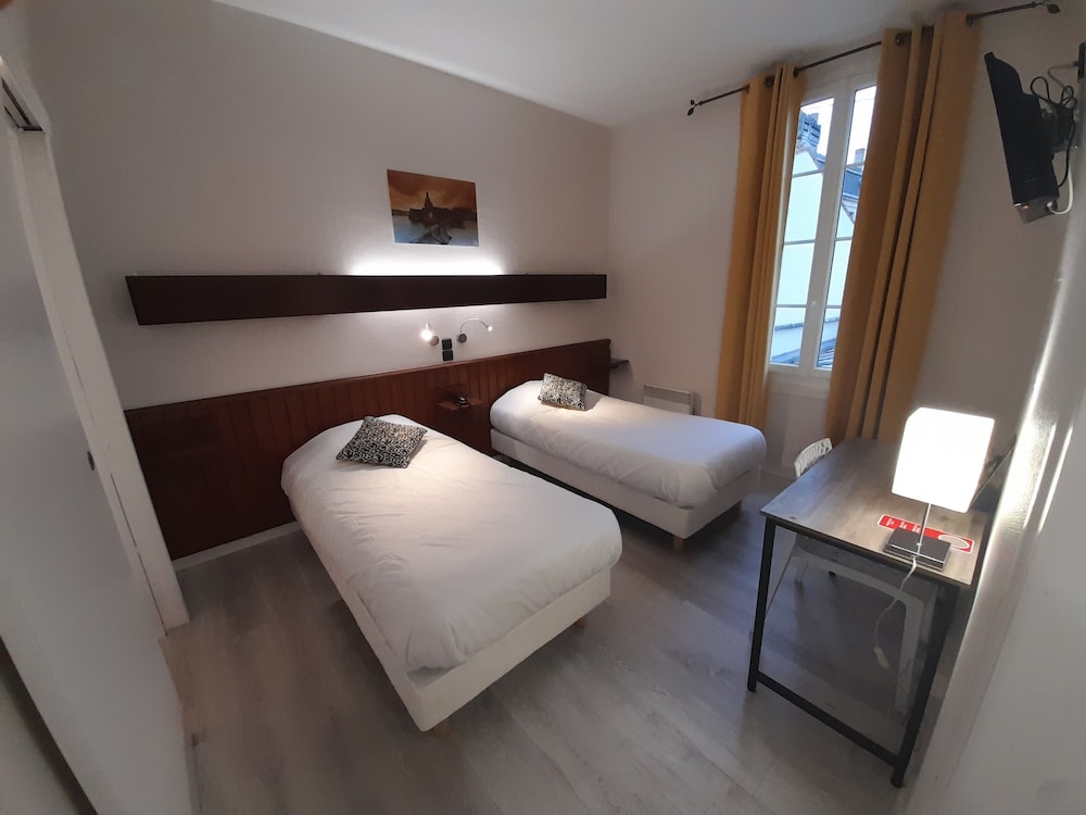 Sorti P Tit Dej Hotel Saintes 14/50