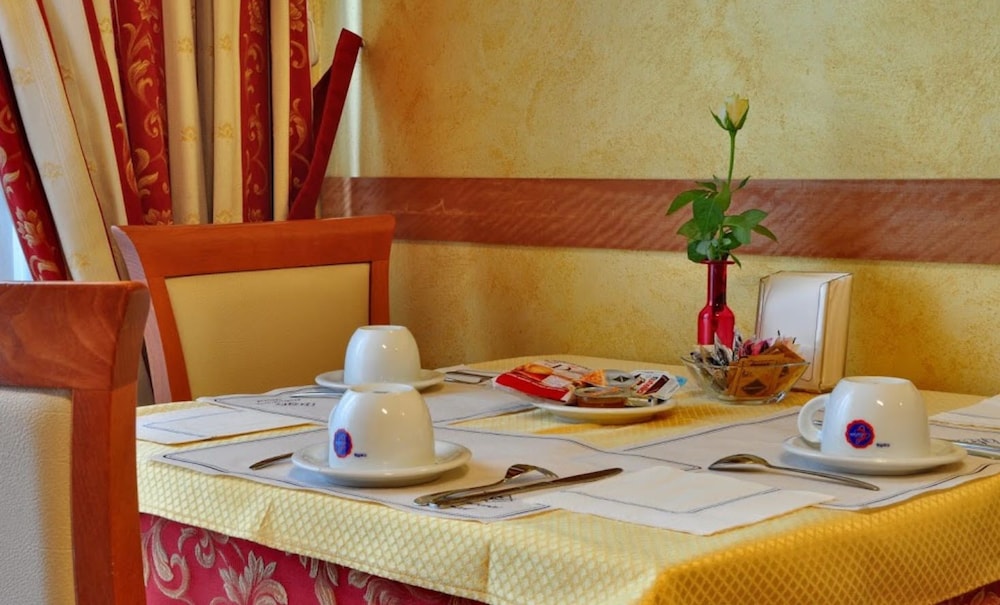 Hotel Galimberti 57/66