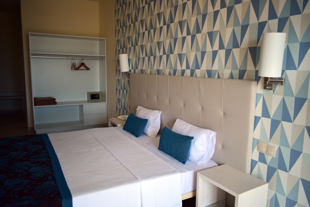 Ouril Hotel Agueda 20/48