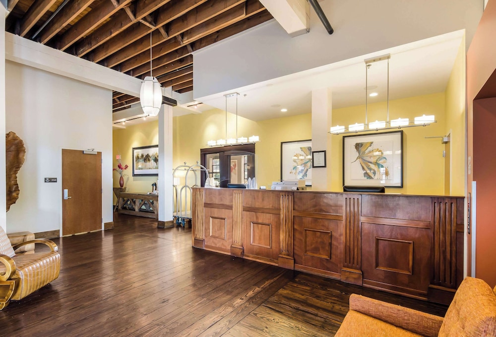Jackson Park Inn, an Ascend Collection Hotel 7/50