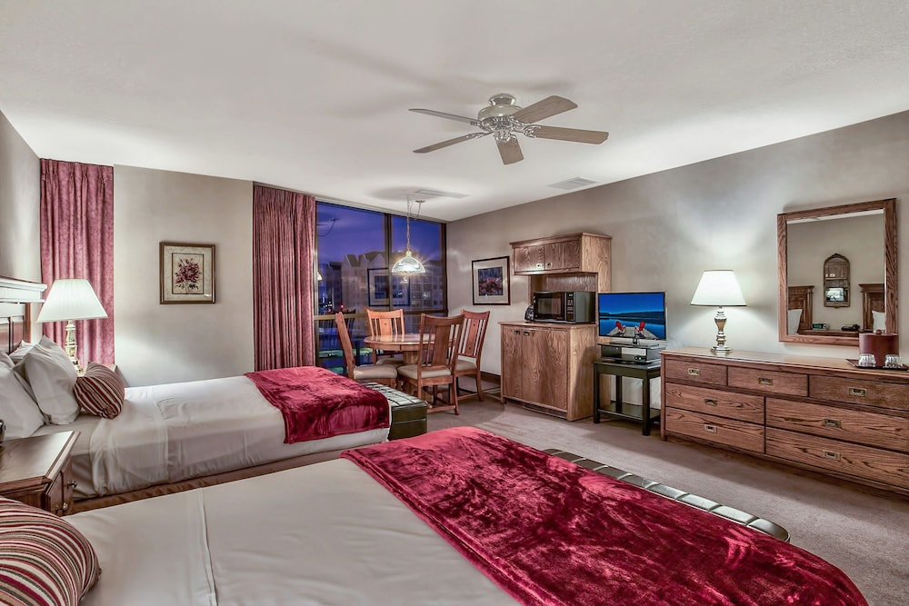 Plaza Resort Club Reno 29/66