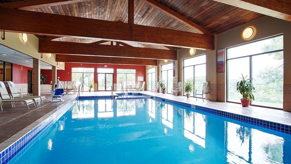 Best Western Plus Eau Claire Conference Center 3/62