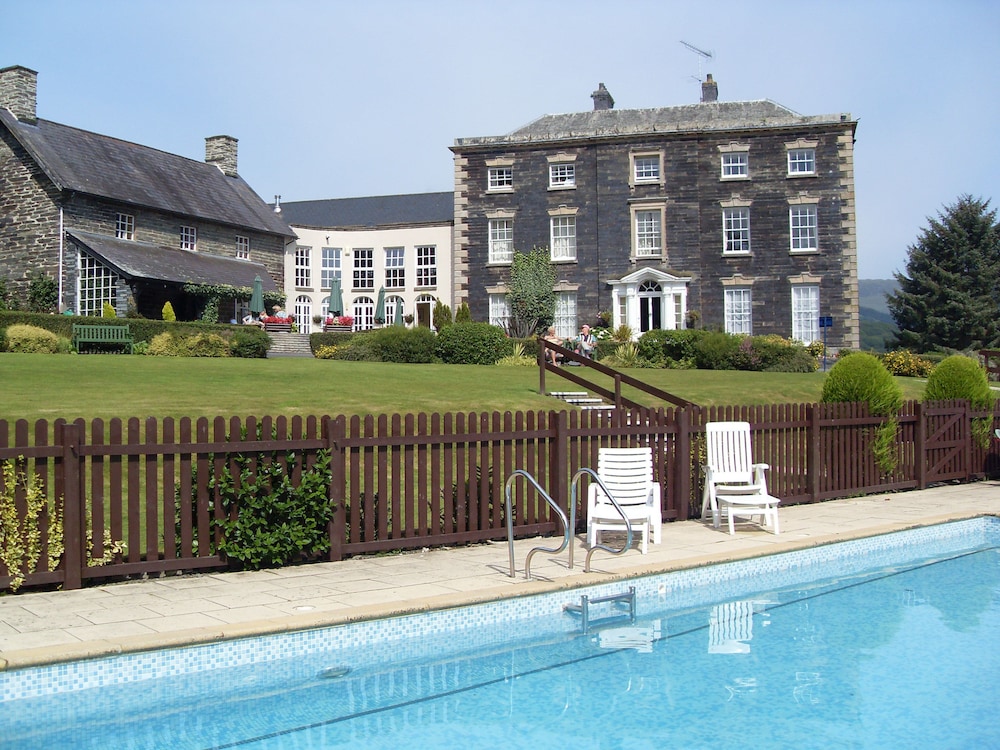Macdonald Resorts Plas Talgarth in Machynlleth