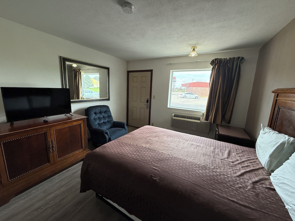 Island Inn 14/64