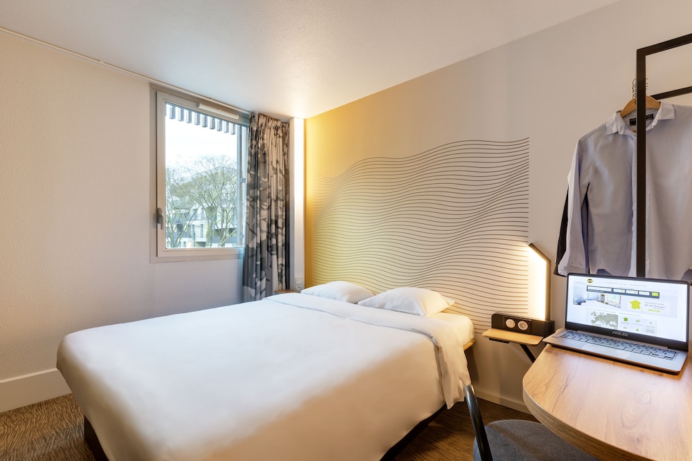ROOM, DOUBLE BED, ACCESSIBLE