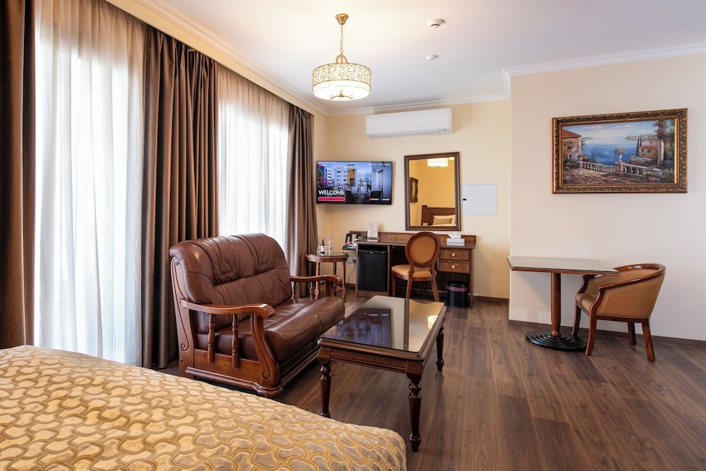 Semeli Hotel 23/39