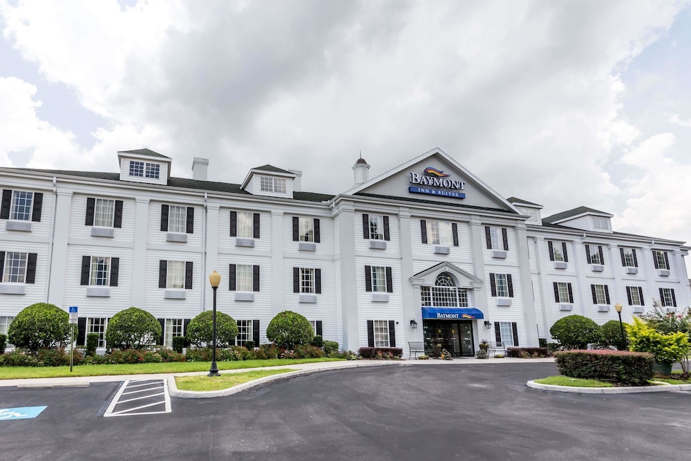 Baymont By Wyndham Lakeland 2/21