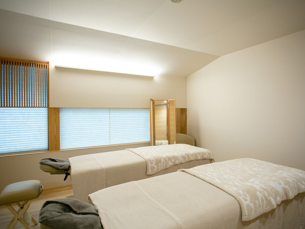 Makino Oto Kanazawa 16/55