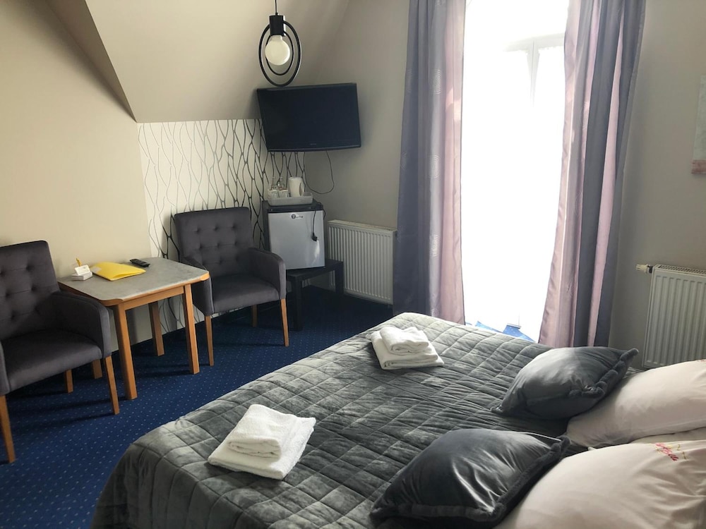 Hotel Bella 48/71
