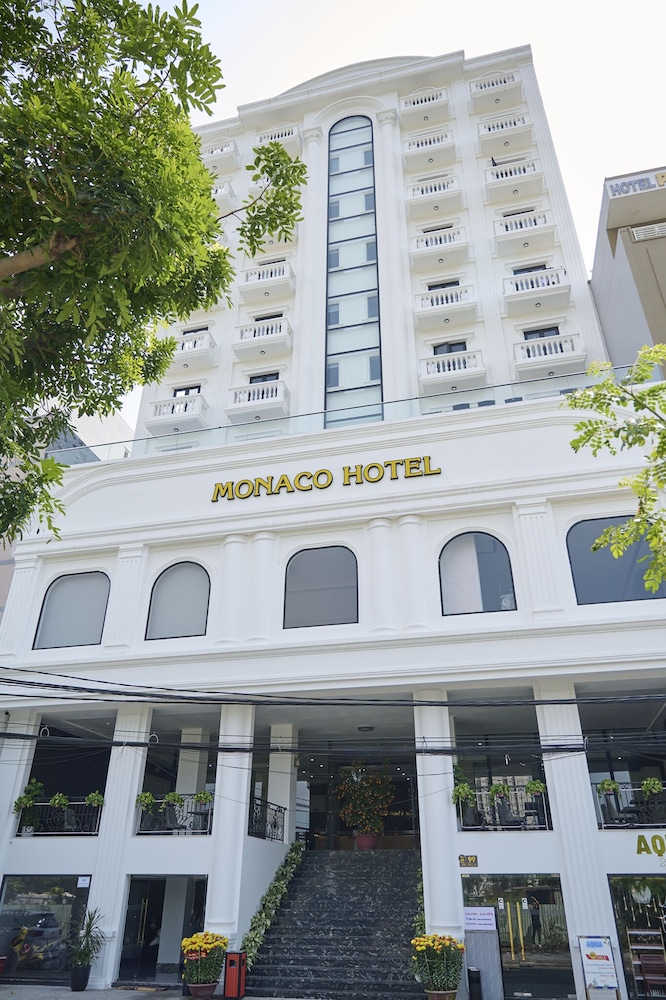 Monaco Hotel 3/49