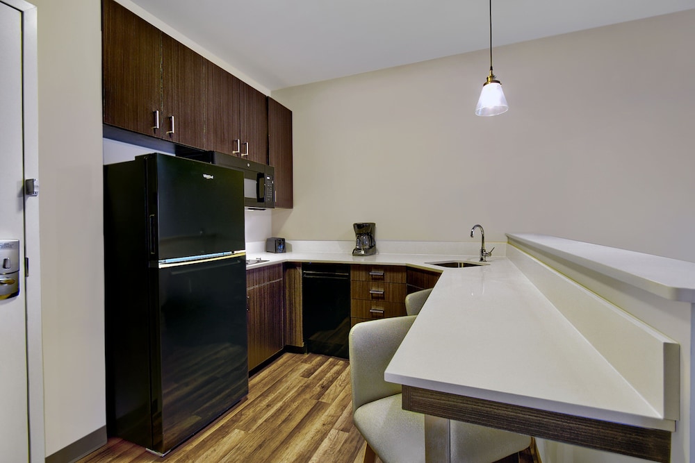 Residence Inn by Marriott Reading 12/39