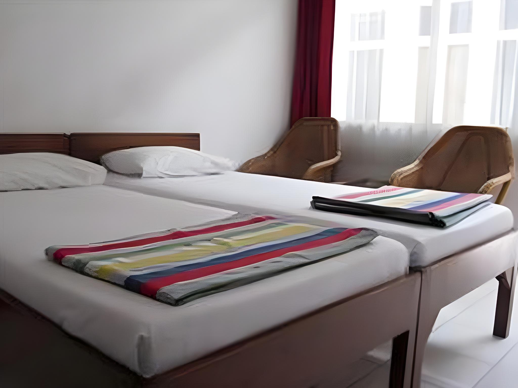 Hotel Tosari 11/21