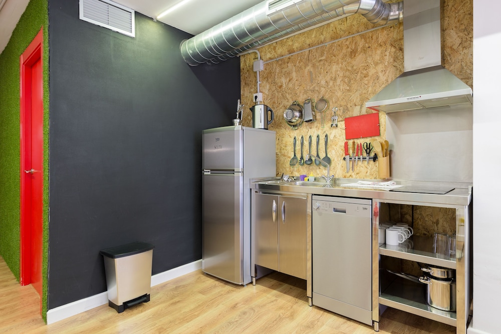 Tomate Rooms 12/50