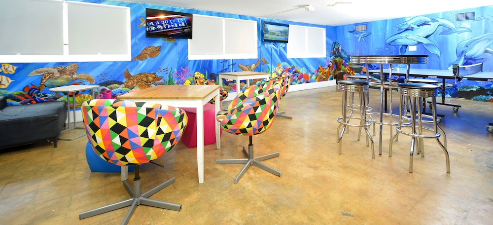 South Beach Rooms and Hostel 27/48