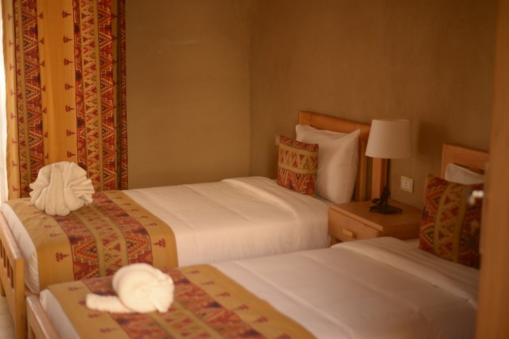 غرفة سوبيريور بسريرين منفصلين بغرفة نوم واحدة، Embrace Hotel 5/10