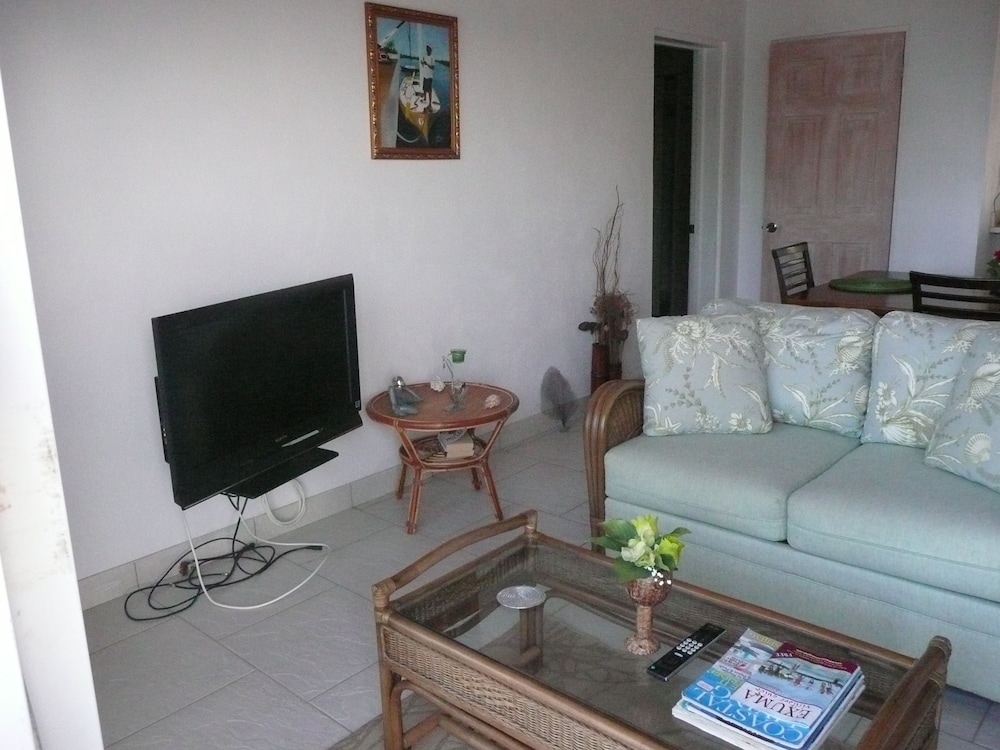 Cottage Cut Villas 15/28