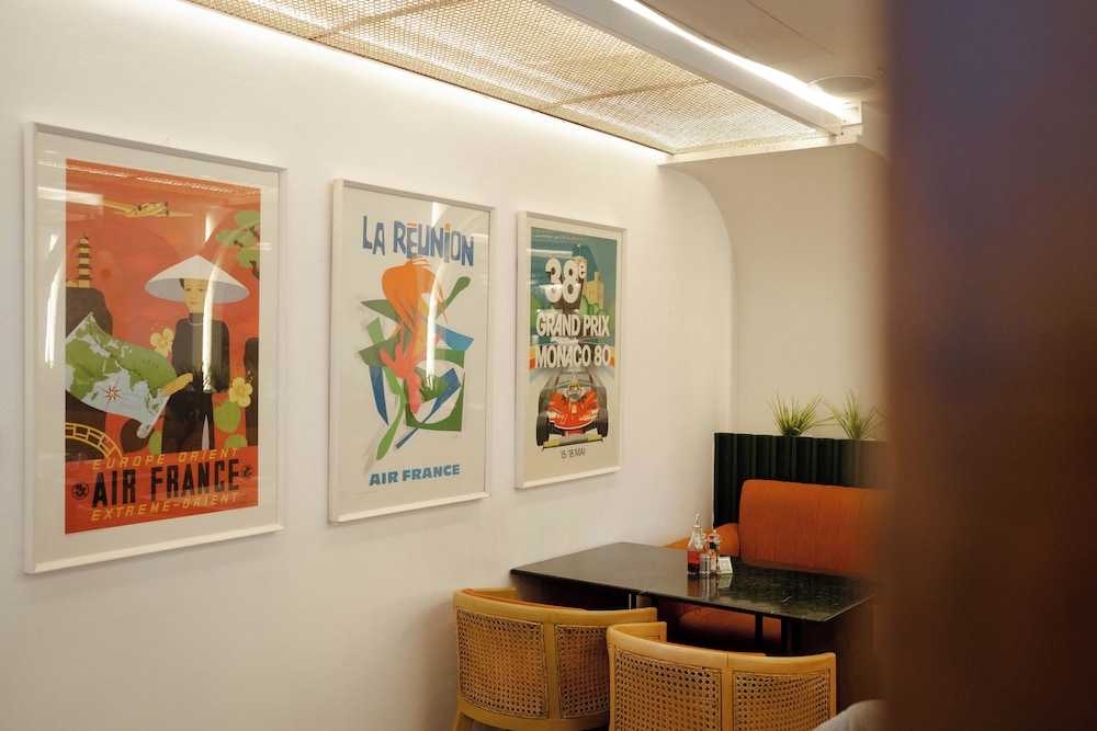 Ambiance Boutique Art Hotel Islamabad 61/78
