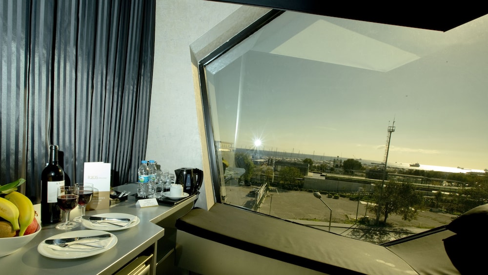 Rios Edition Hotel 63/67