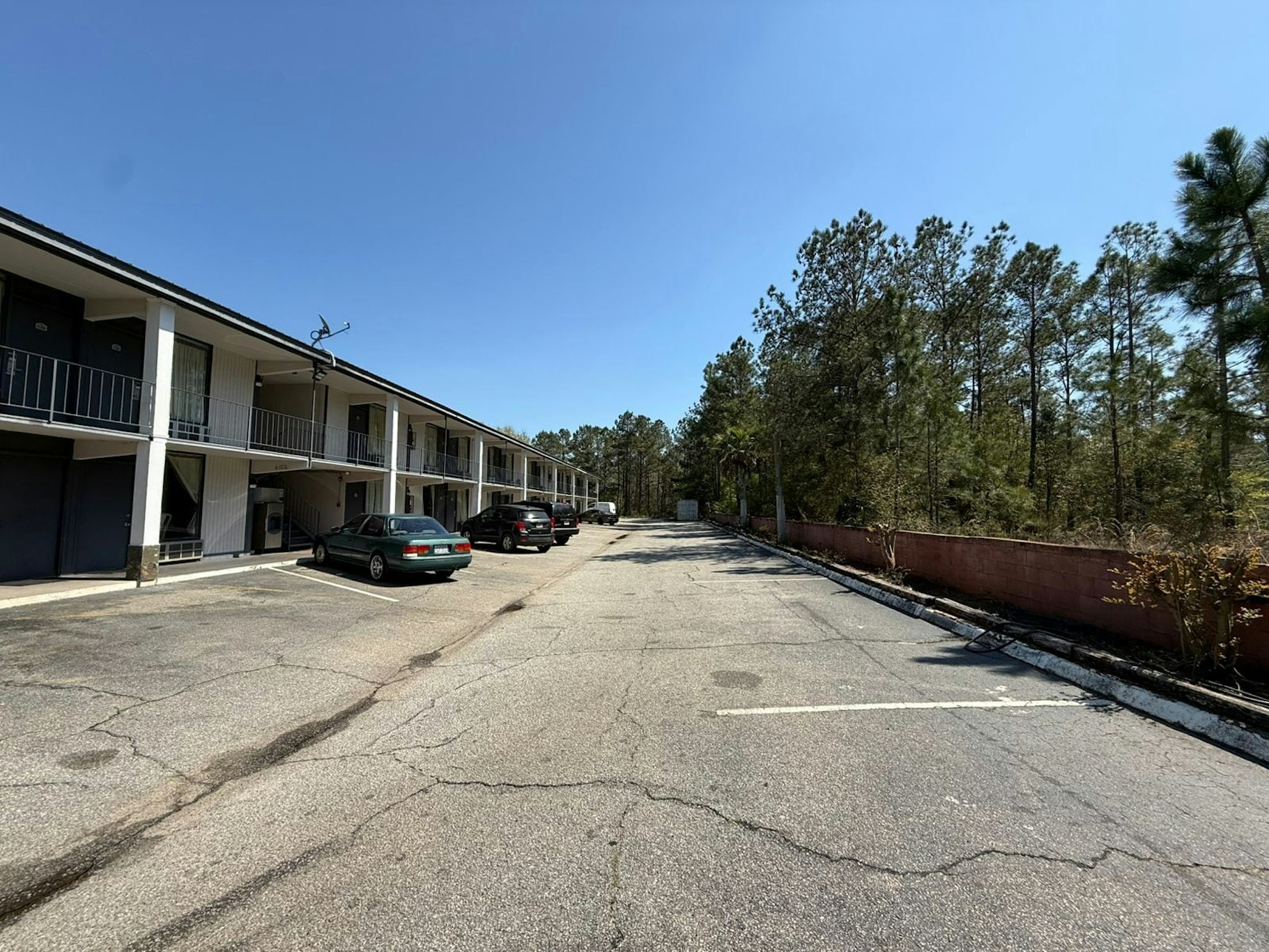 8 Inn Americus Near Albany I 75 31/44