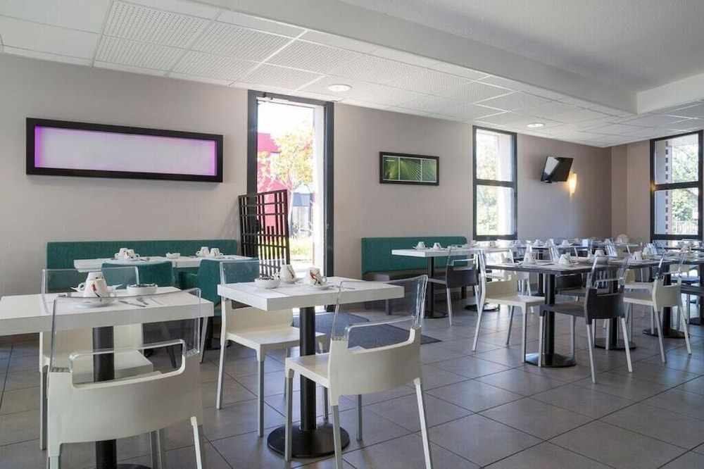 HOTEL NOVELLA CONFORT NANTES EST THE ORIGINALS CITY 34/51