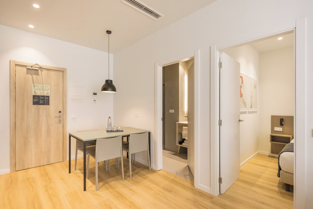 Mon Suites Jardin de Ayora 22/30