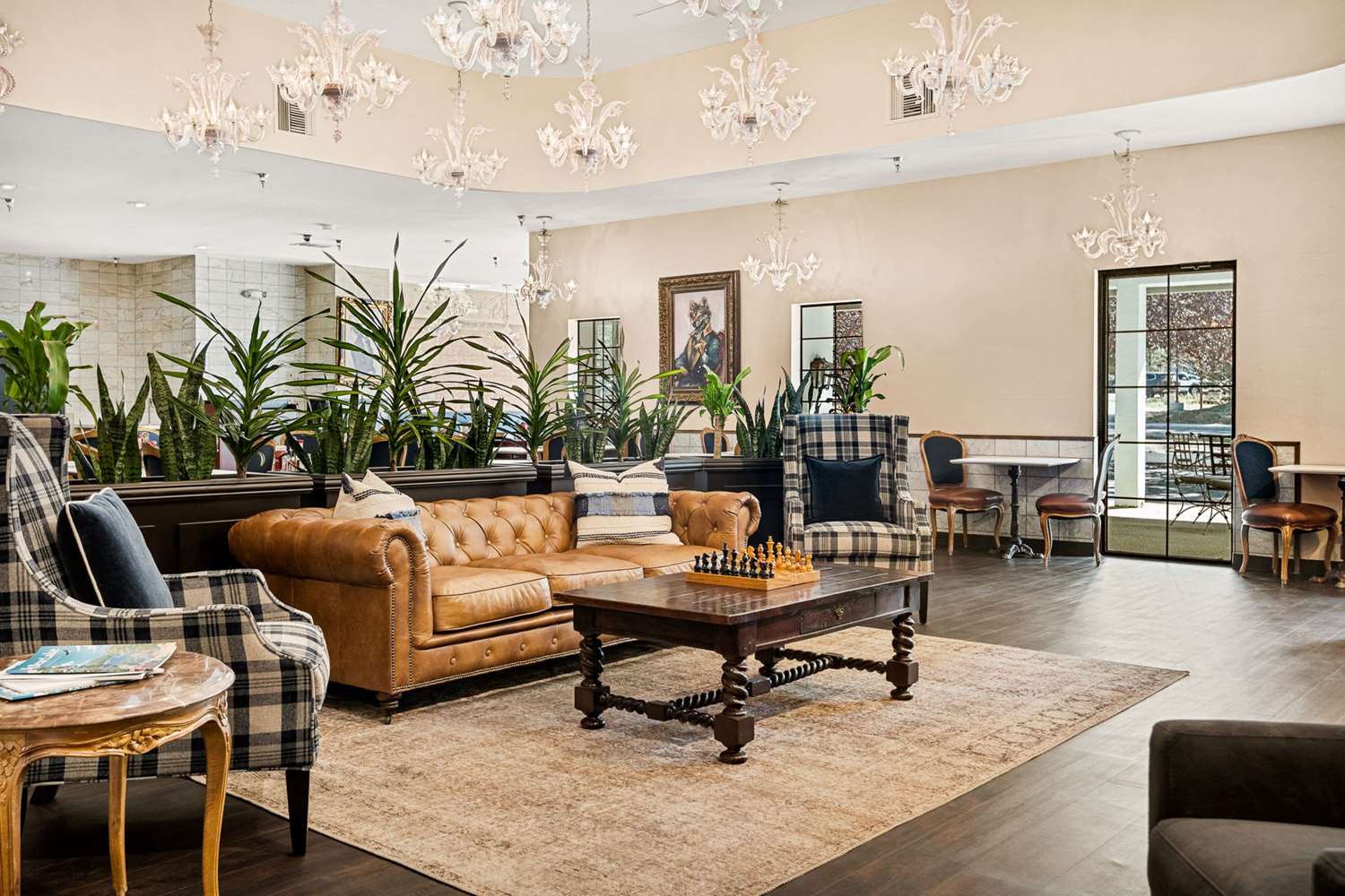 Chateau Big Bear Boutique Hotel, BW Signature Collection 29/55