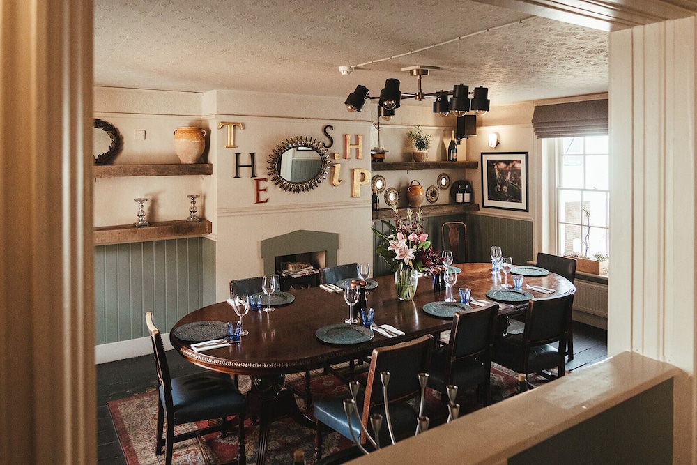 The Ship Inn 44/50