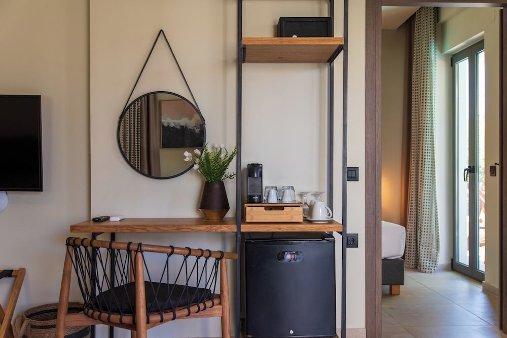 Malena Hotel and Suites - Adults Only by Omilos Hotels 9/50