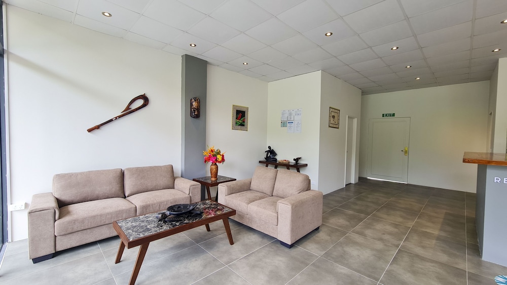 Ramada Suites by Wyndham Seafront Coral Coast 42/60