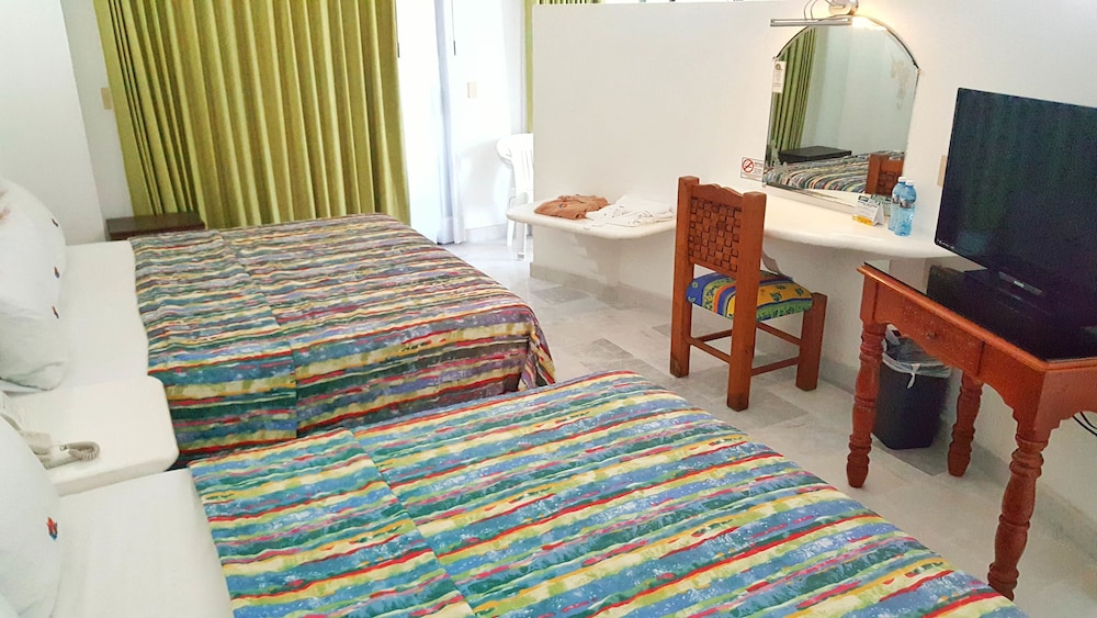 The Alondra Hotel 29/58